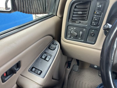 2005 Chevrolet Silverado 3500 HD LS