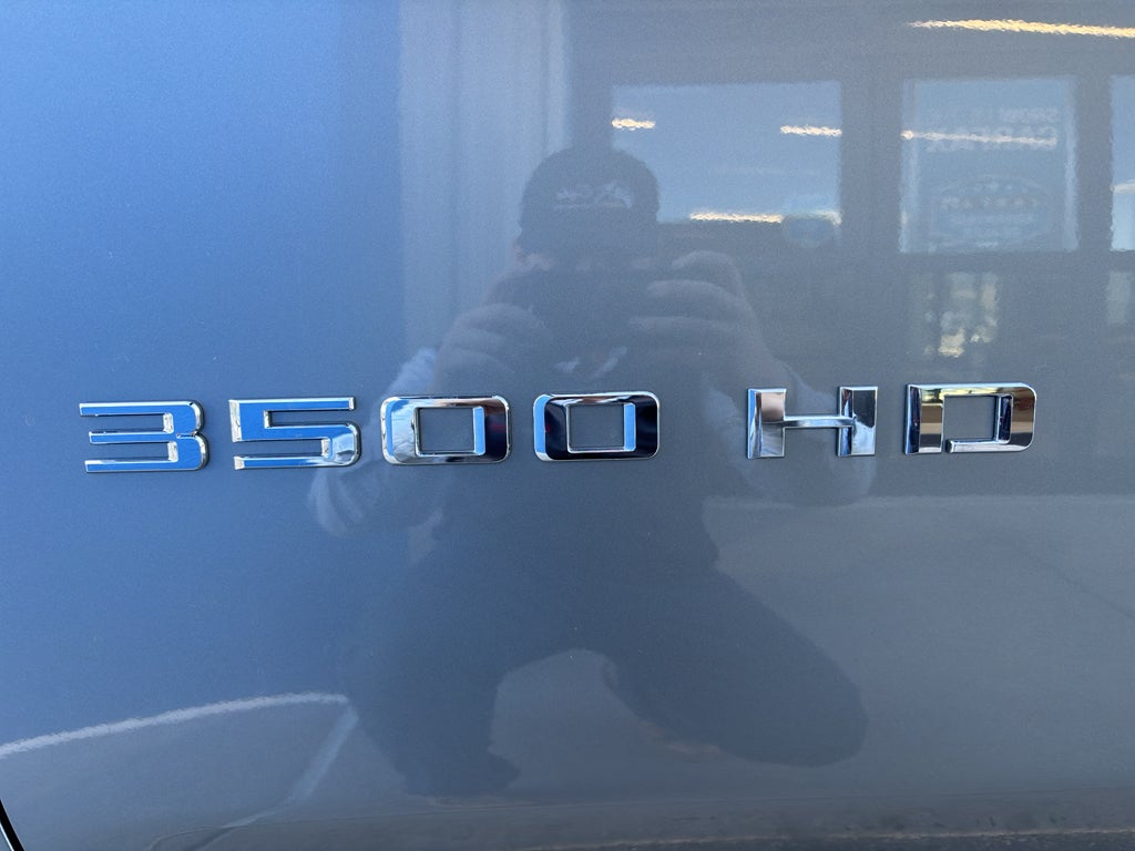 2026 Chevrolet Silverado 3500 HD WT DRW