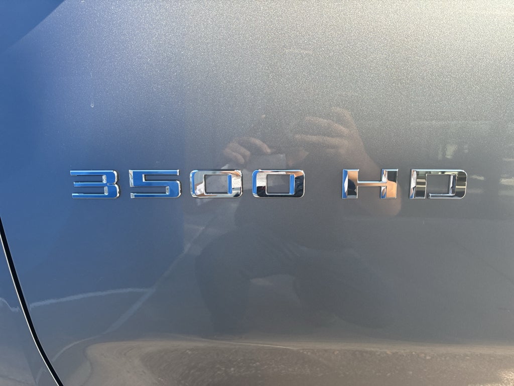 2026 Chevrolet Silverado 3500 HD WT DRW