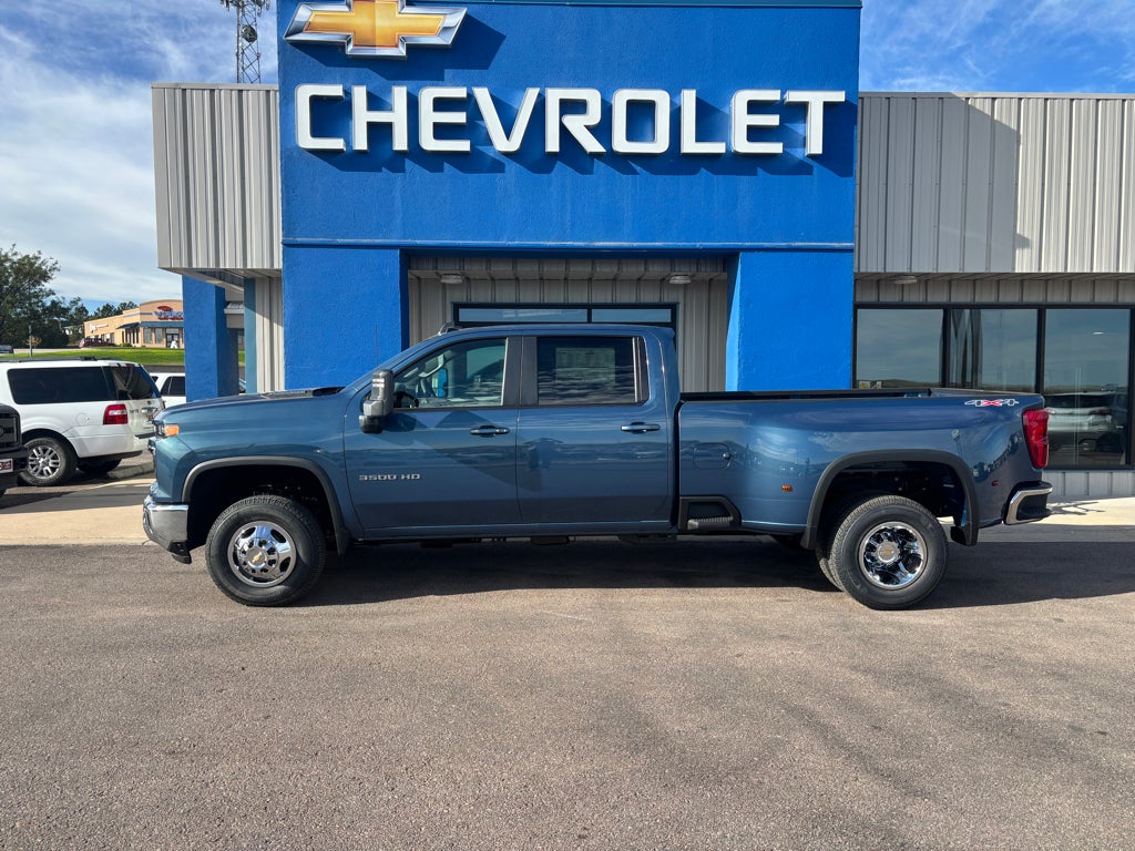 2026 Chevrolet Silverado 3500 HD LT DRW