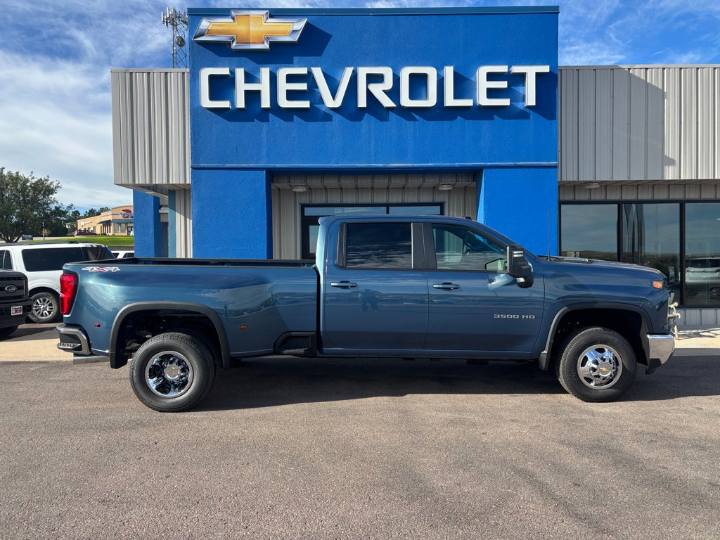 2026 Chevrolet Silverado 3500 HD LT DRW