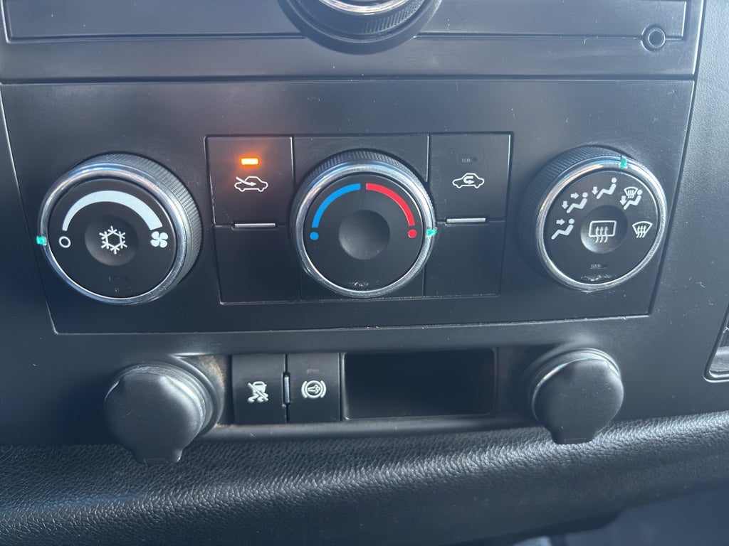 2011 Chevrolet Silverado 3500 HD DRW LT