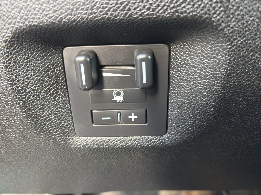 2011 Chevrolet Silverado 3500 HD DRW LT