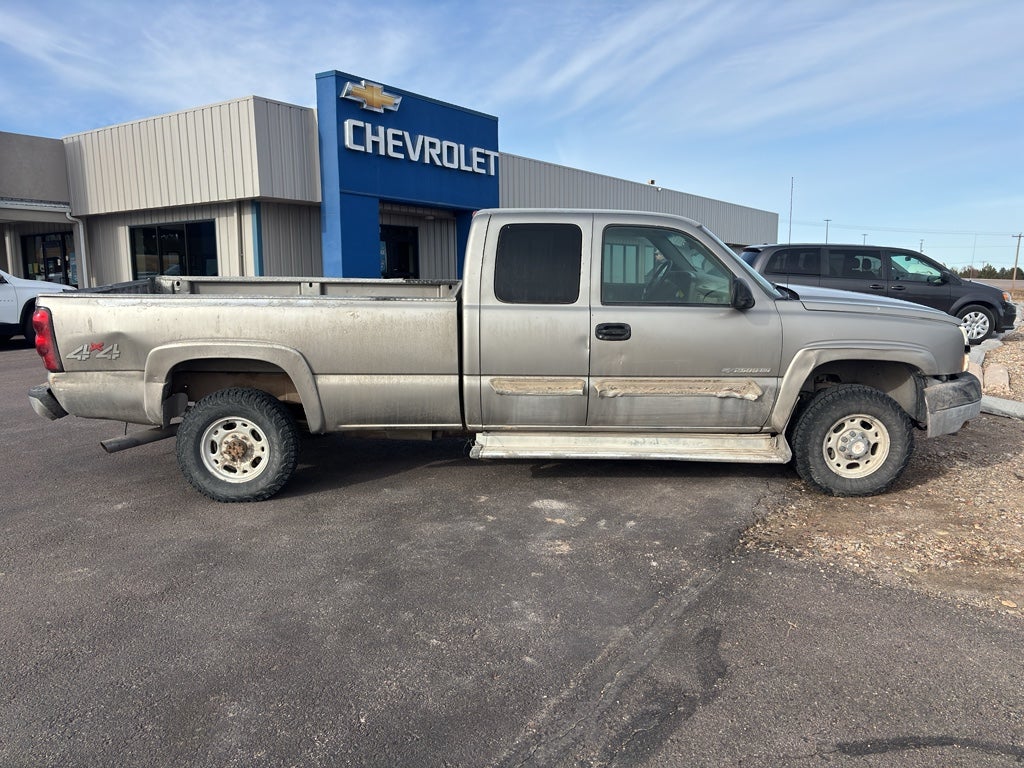 2003 Chevrolet Silverado 2500 HD LS