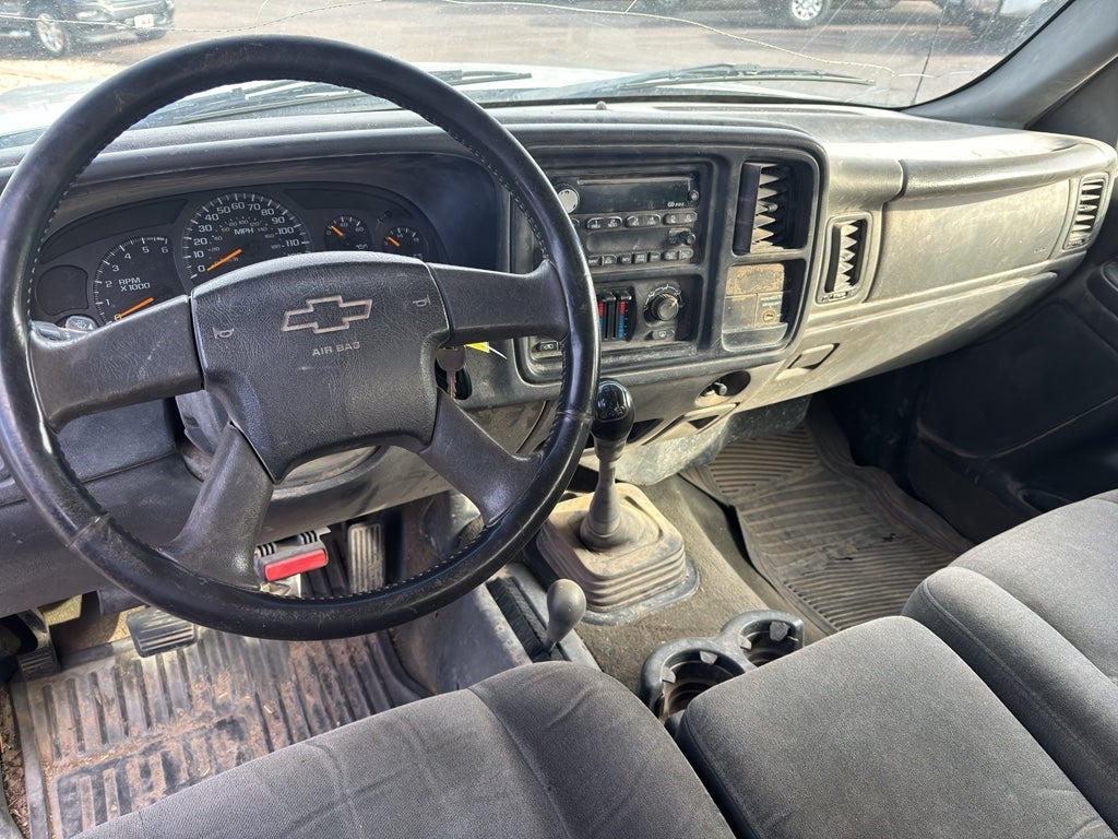 2003 Chevrolet Silverado 2500 HD LS