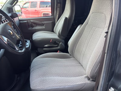 2018 Chevrolet Express Cargo 2500 Base