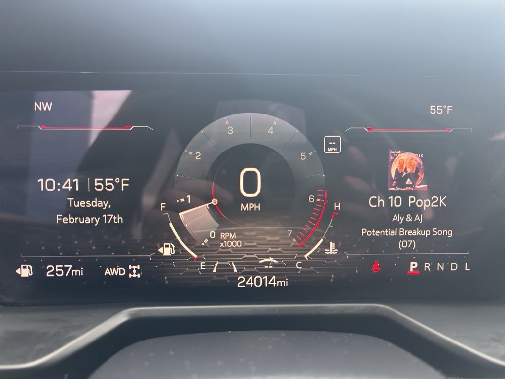 2025 GMC Acadia Elevation