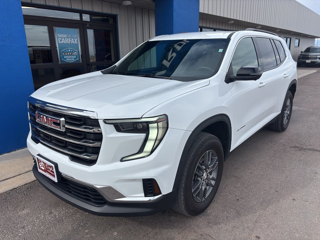 2025 GMC Acadia Elevation