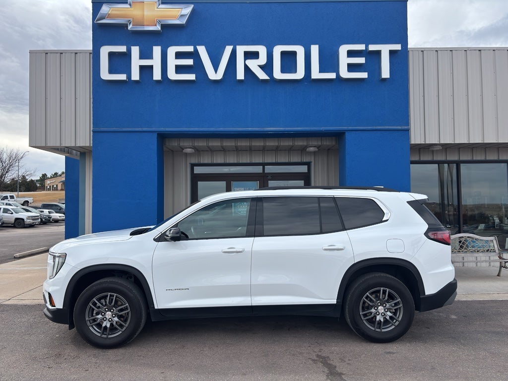 2025 GMC Acadia Elevation