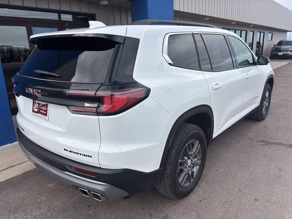 2025 GMC Acadia Elevation