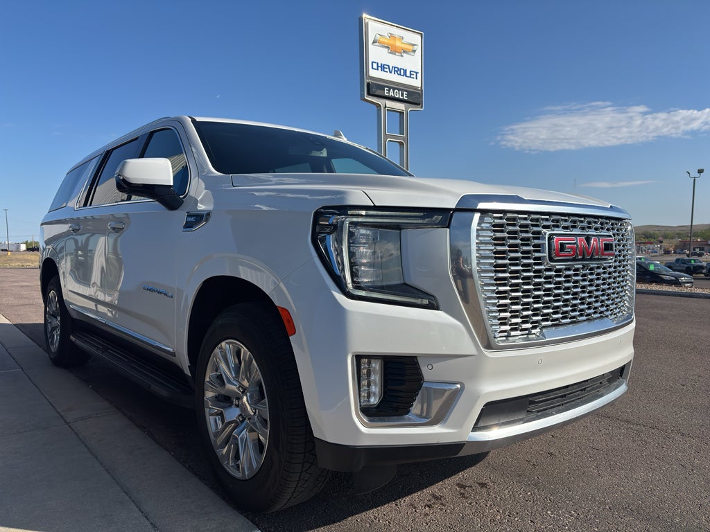 2022 GMC Yukon XL Denali
