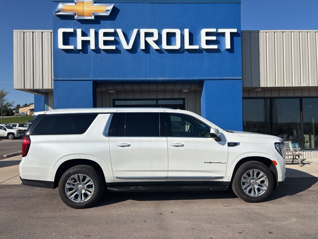 2022 GMC Yukon XL Denali