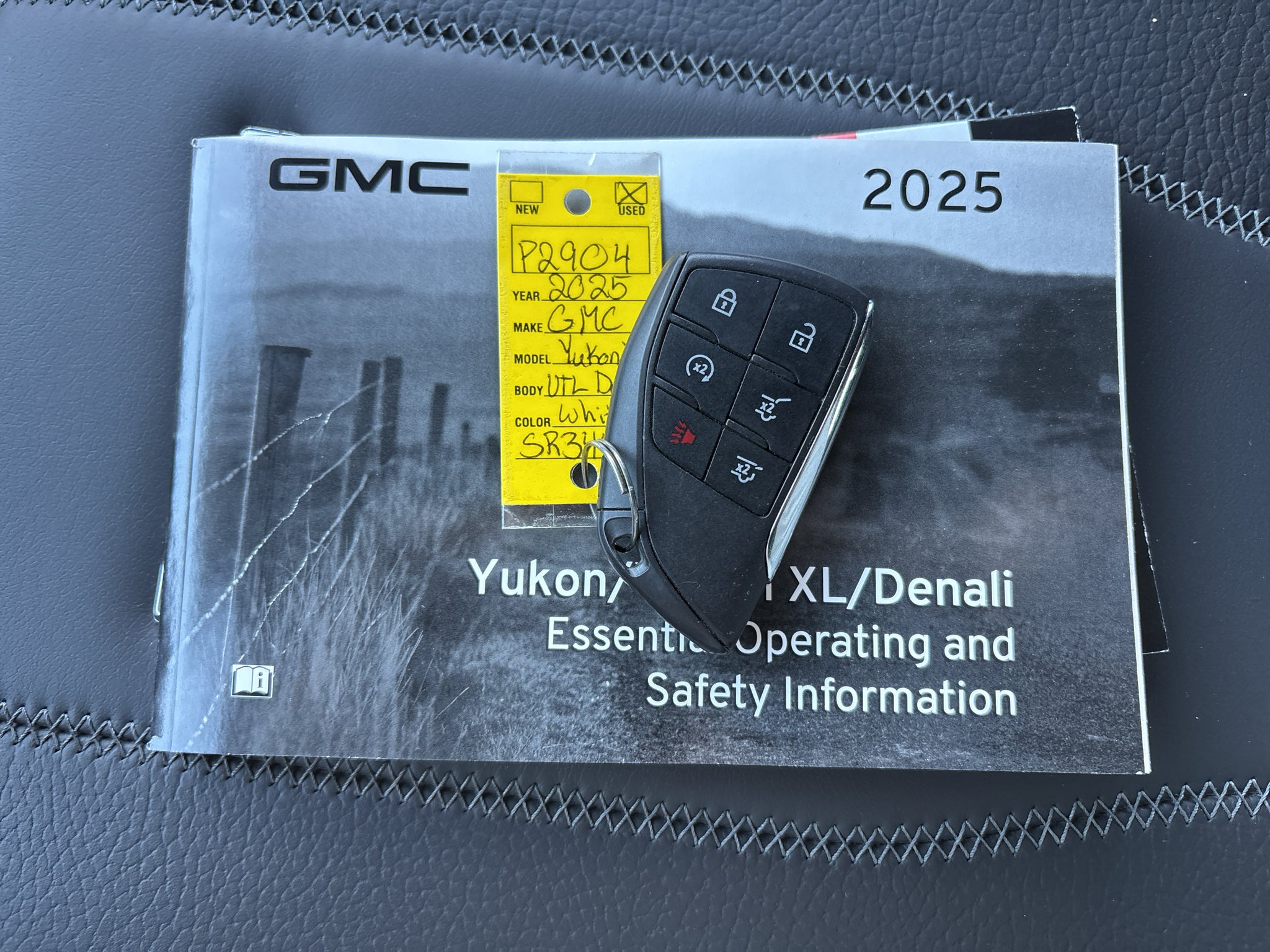 2025 GMC Yukon XL Denali