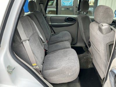 2004 Chevrolet Trailblazer LS