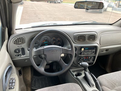 2004 Chevrolet Trailblazer LS