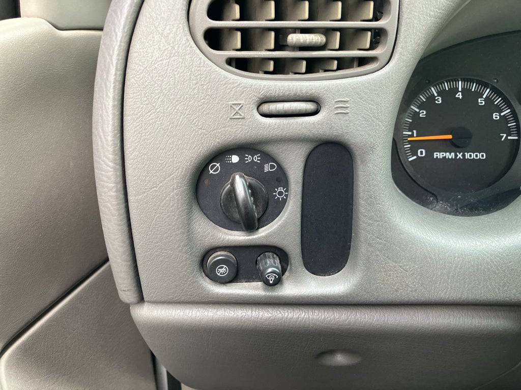 2004 Chevrolet Trailblazer LS