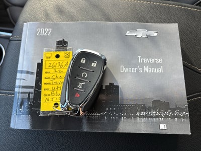 2022 Chevrolet Traverse LT Leather