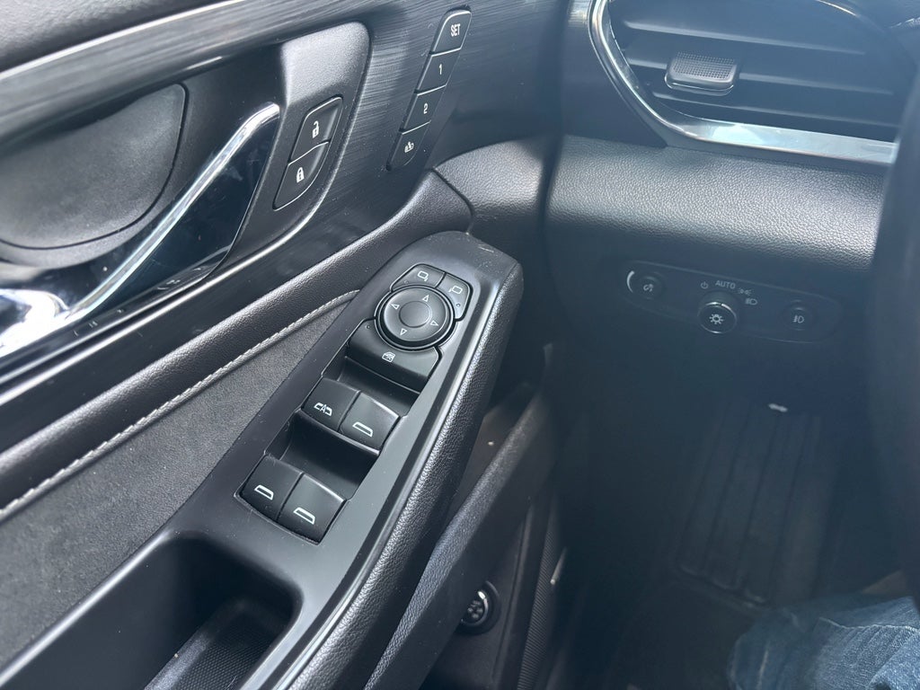 2021 Chevrolet Traverse High Country