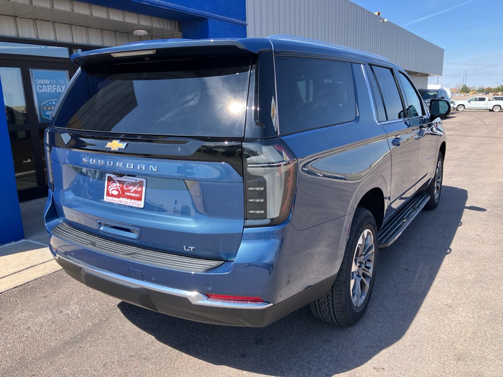 2026 Chevrolet Suburban LT
