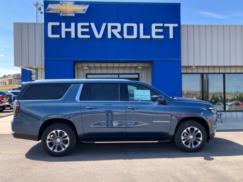 2026 Chevrolet Suburban LT