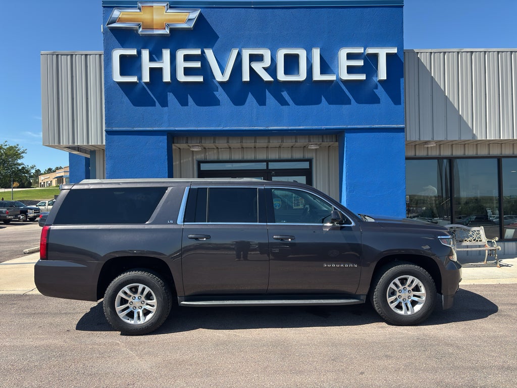 2016 Chevrolet Suburban LS