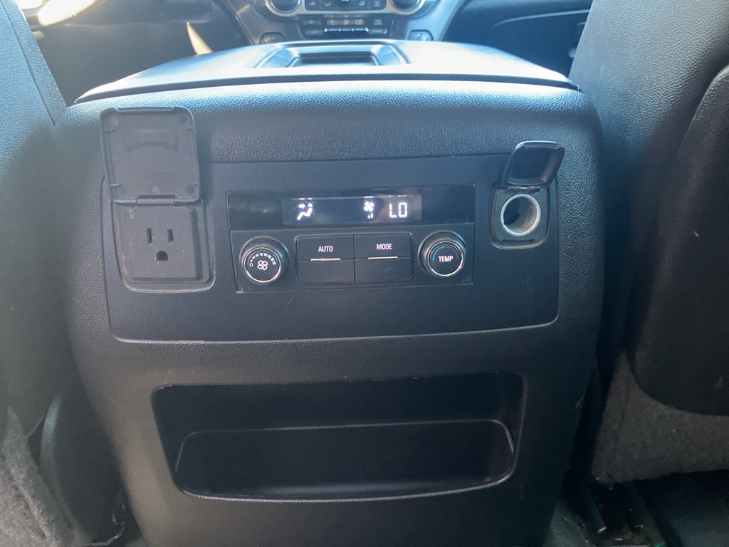 2015 Chevrolet Suburban LT