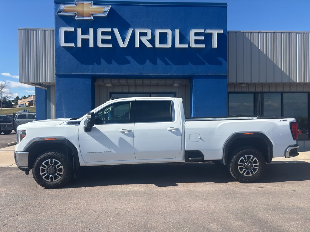 2023 GMC Sierra SLE 4WD Crew Cab Standard Box SRW's photo