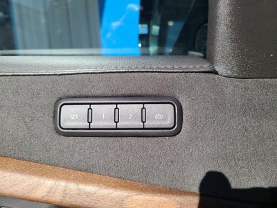 2020 Cadillac Escalade Premium Luxury