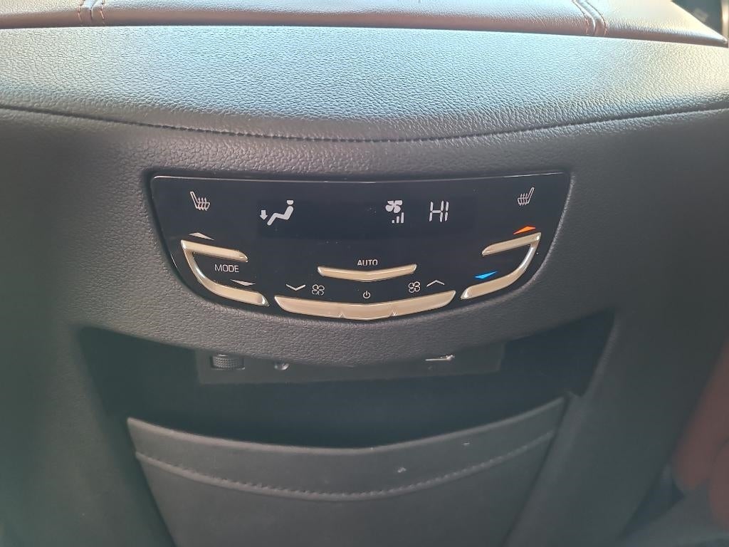 2020 Cadillac Escalade Premium Luxury