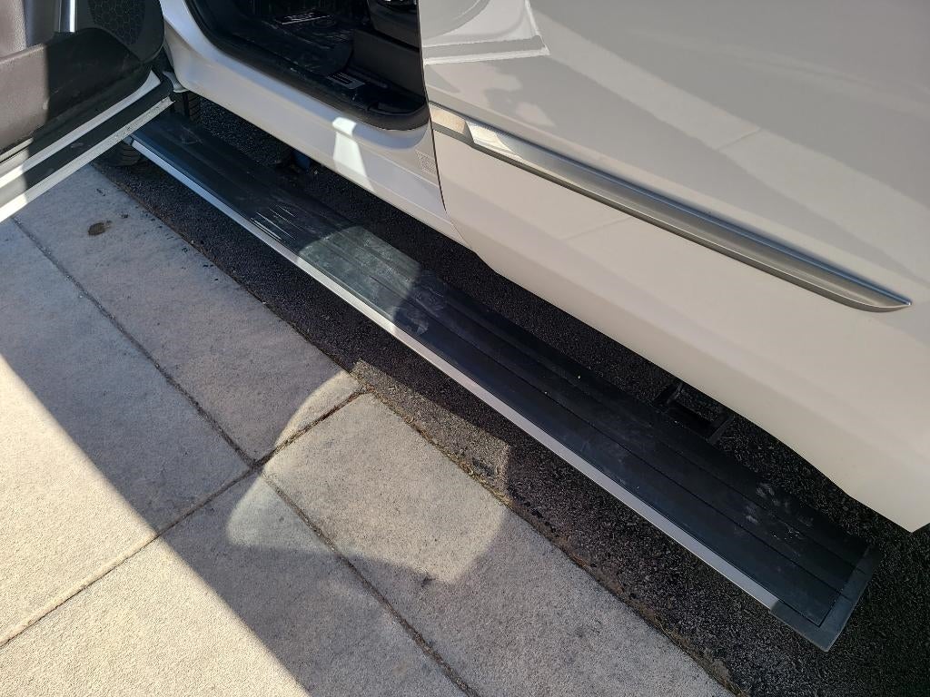 2020 Cadillac Escalade Premium Luxury