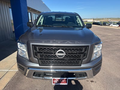 2024 Nissan Titan SV
