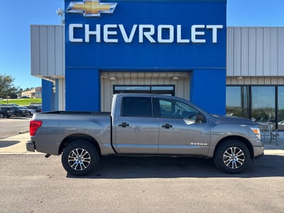 2024 Nissan Titan SV