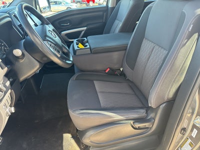 2024 Nissan Titan SV