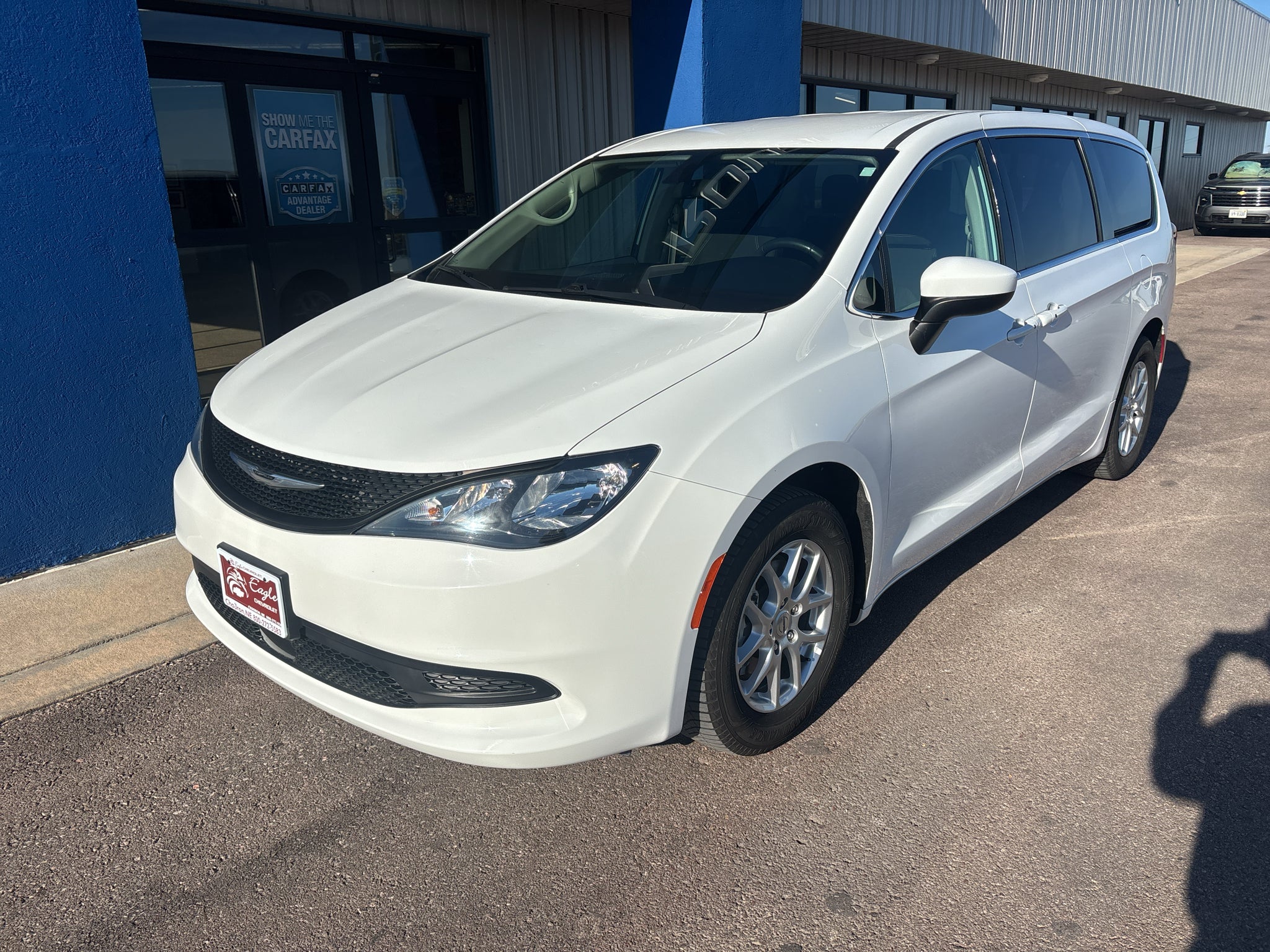 2022 Chrysler Voyager LX