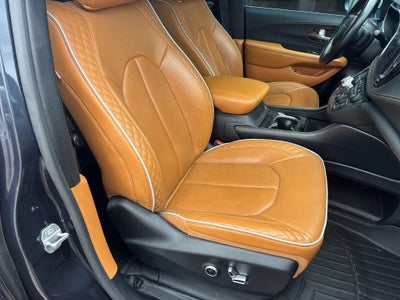 2021 Chrysler Pacifica Hybrid Pinnacle