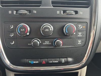 2017 Dodge Grand Caravan SE