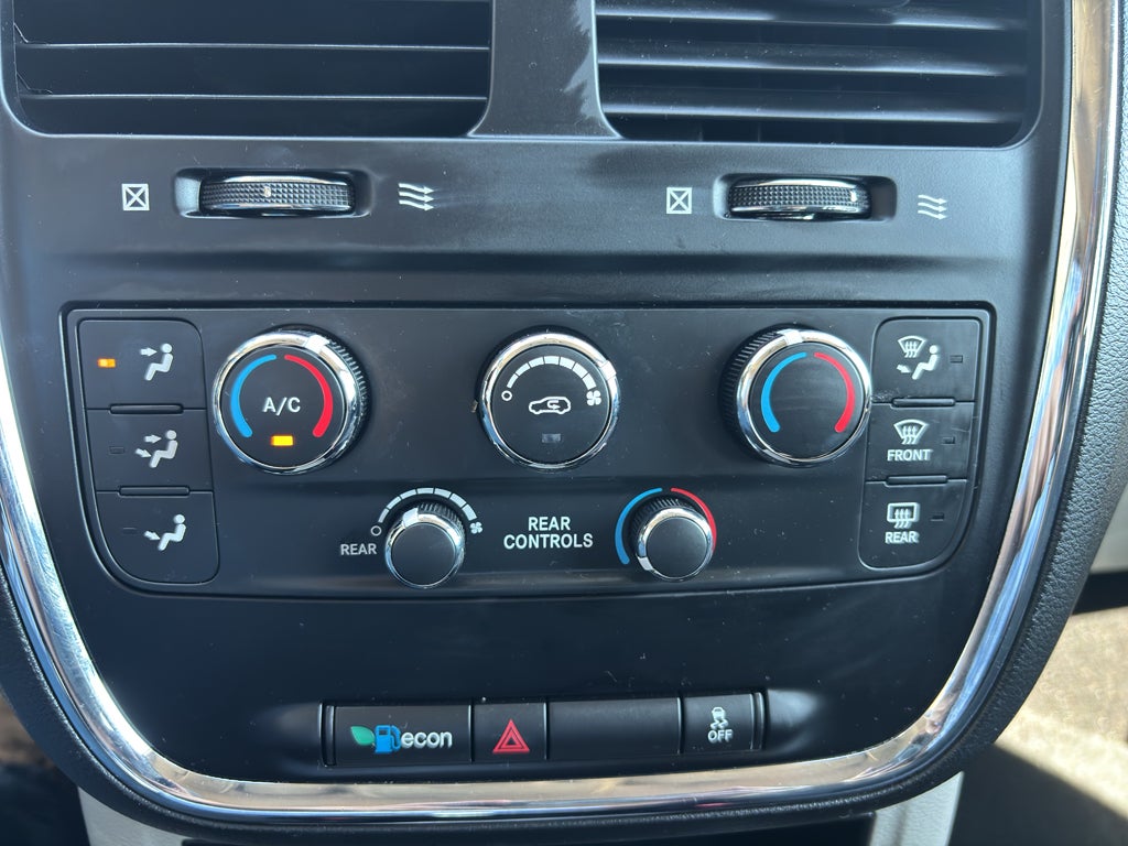 2016 Dodge Grand Caravan SE