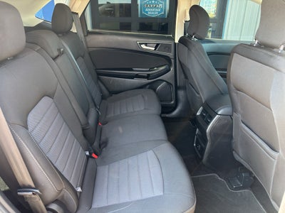 2016 Ford Edge SE