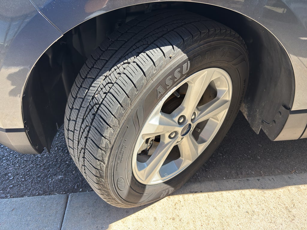 2016 Ford Edge SE