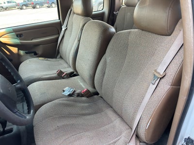 2000 Chevrolet Silverado 1500 Base