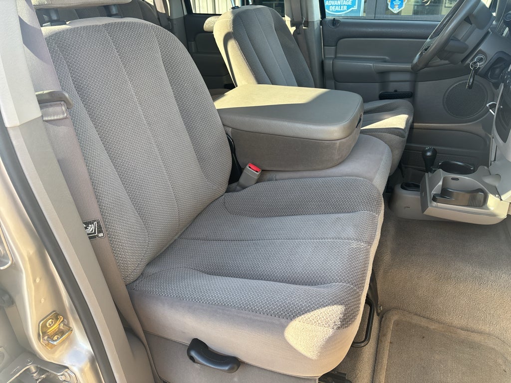 2004 Dodge Ram 2500 SLT