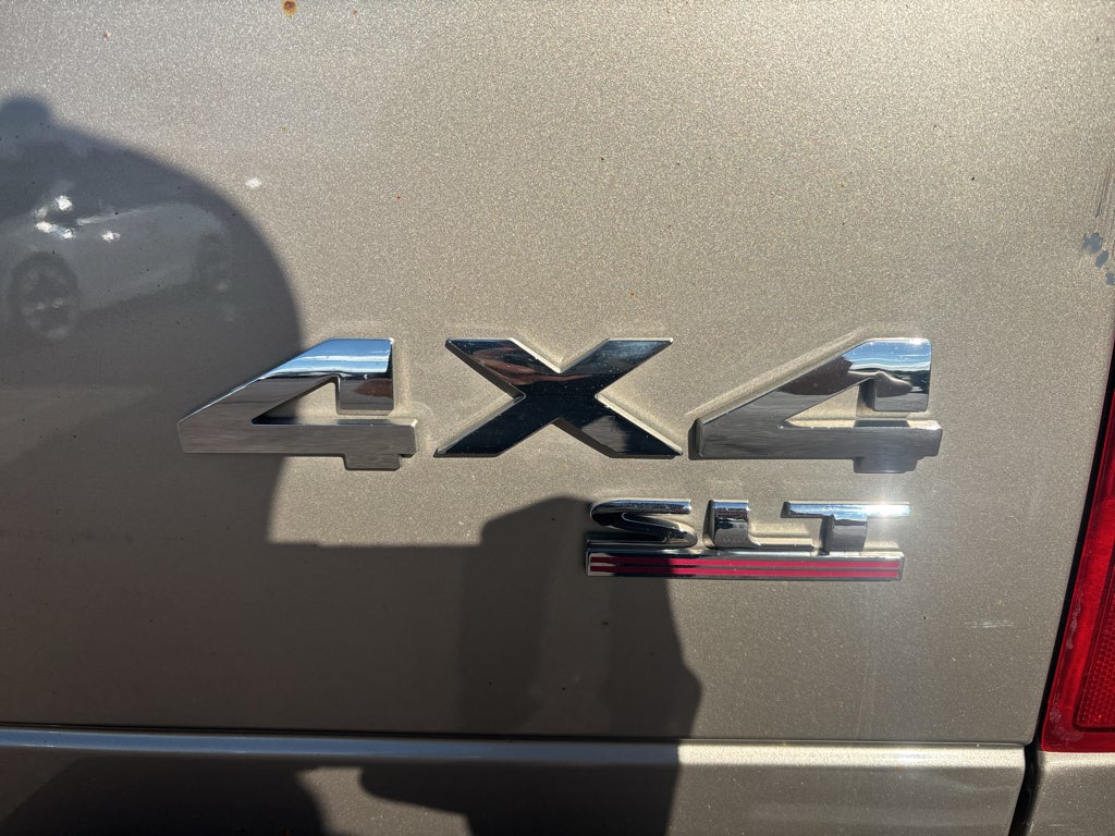 2004 Dodge Ram 2500 SLT