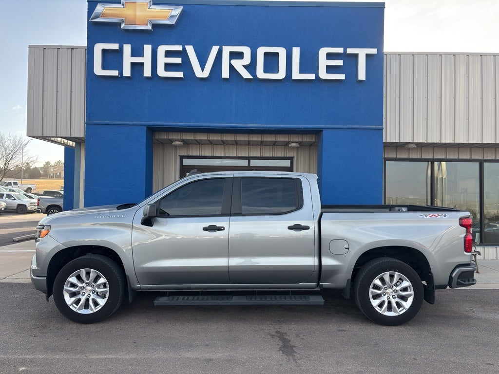 2024 Chevrolet Silverado 1500 Custom