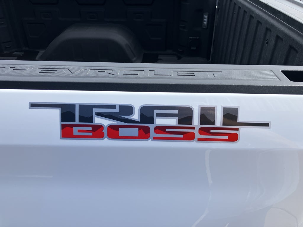 2024 Chevrolet Silverado 1500 Custom Trail Boss