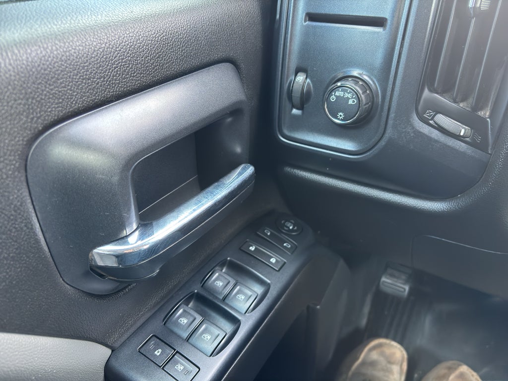 2018 Chevrolet Silverado 1500 Custom