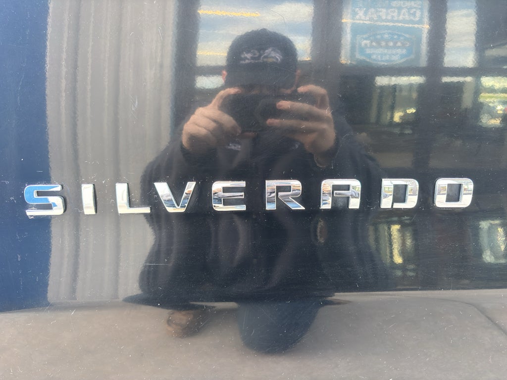 2018 Chevrolet Silverado 1500 Custom