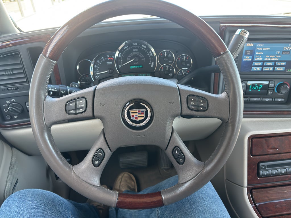 2005 Cadillac Escalade EXT Base