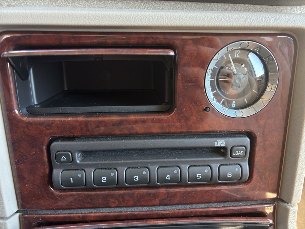 2005 Cadillac Escalade EXT Base