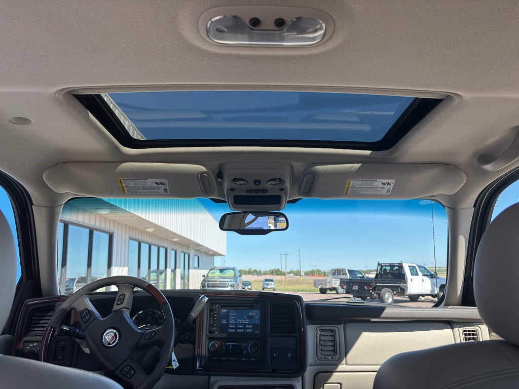 2005 Cadillac Escalade EXT Base