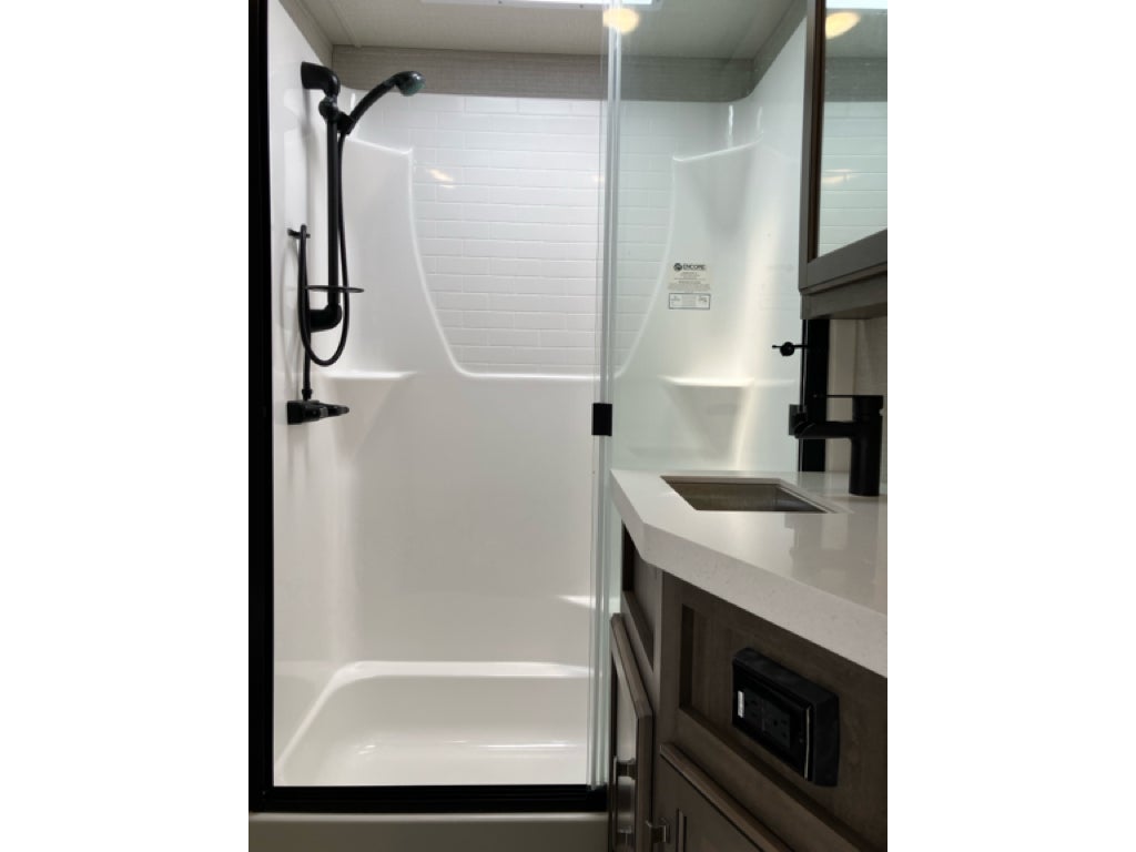 2021 GRAND DESI ST 375 RES SOLI